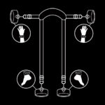 FETISH SUBMISSIVE – POSITION MAÎTRE AVEC 4 MENOTTES DOUBLÉES DE NOPRÈNE