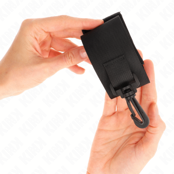 KINK - APPAREILS-POIGNETS EN NYLON NOIR-KINK WRIST RESTRAINT-sextoys-lingerie-bdsm-hygiène-sexshop