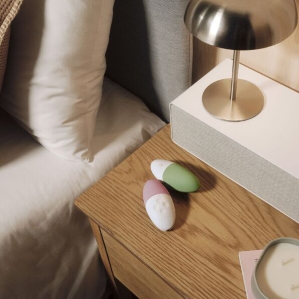 LELO - SIRI 3 CLITORIS MASSAGER CRÈME PISTACHE-LELO-sextoys-lingerie-bdsm-hygiène-sexshop
