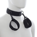 OHMAMA FETISH – MENOTTES ET COLLIER EN NYLON