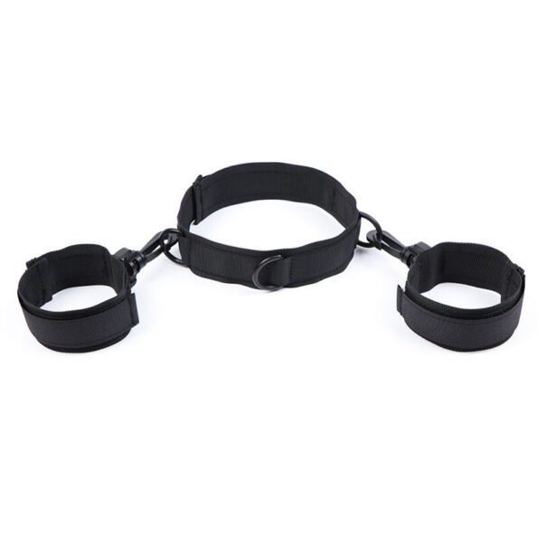 OHMAMA FETISH - MENOTTES ET COLLIER EN NYLON-OHMAMA FETISH-sextoys-lingerie-bdsm-hygiène-sexshop