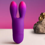 ROCKS-OFF – GLO-GIRL BUNNY VIBRATEUR FLEXIBLE VIOLET