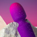 ROCKS-OFF – GLO-GIRL VIBRATEUR WAND MINI VIOLET