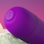 ROCKS-OFF – GLO-GIRL VIBRATEUR WAND MINI VIOLET